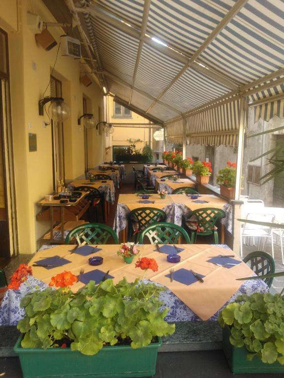 Albergo Vecchia Менаджо Экстерьер фото